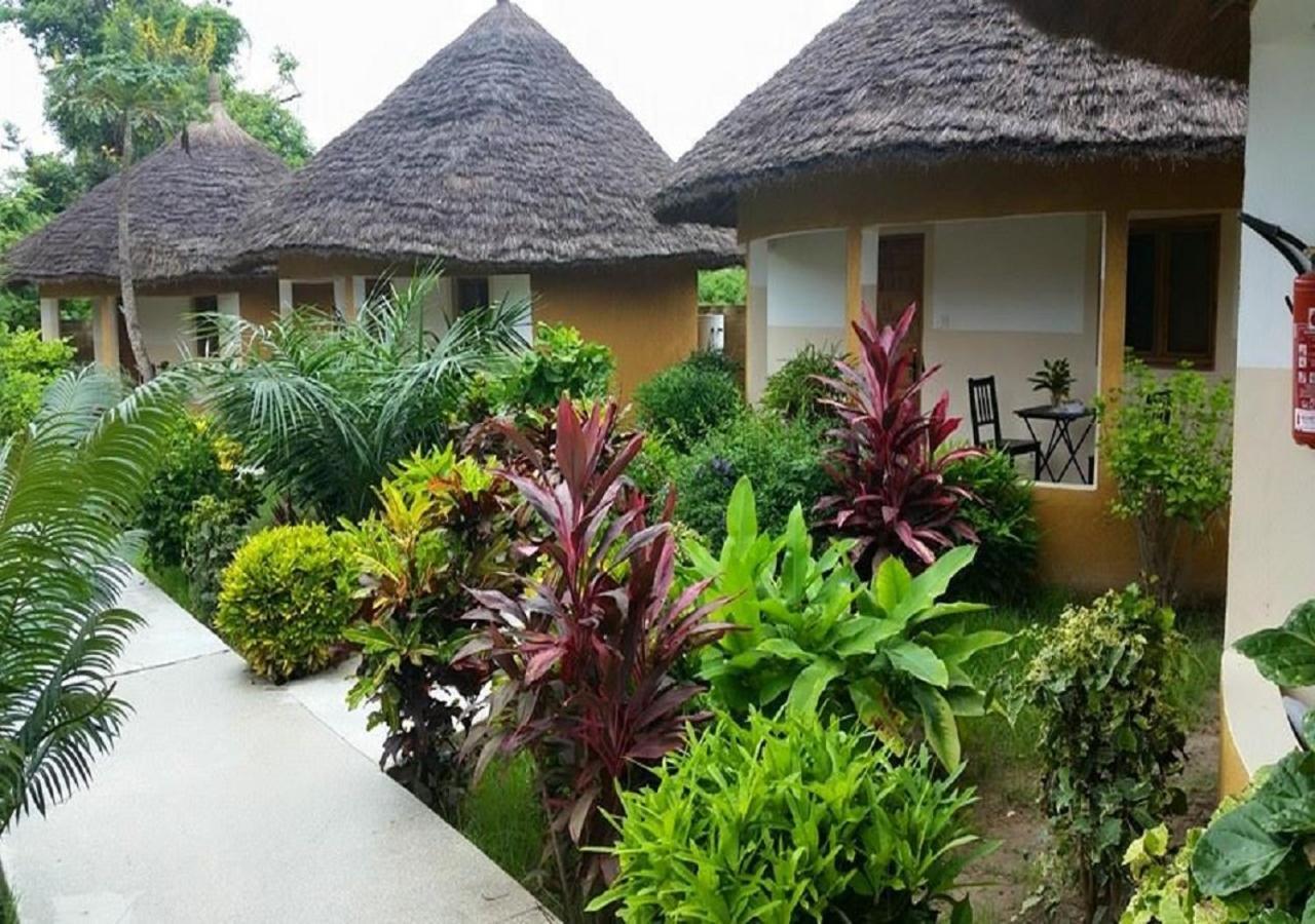 Le Petit Quartier "Chez Amanthia" Cap Skirring Exterior foto